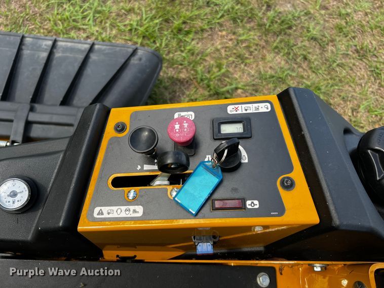 image for item MF9881 2021 Hustler Fasttrak  ZTR lawn mower