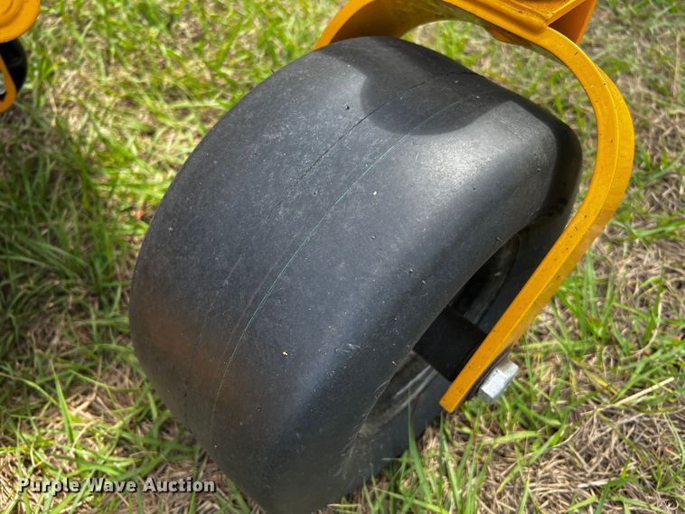 image for item MF9881 2021 Hustler Fasttrak  ZTR lawn mower