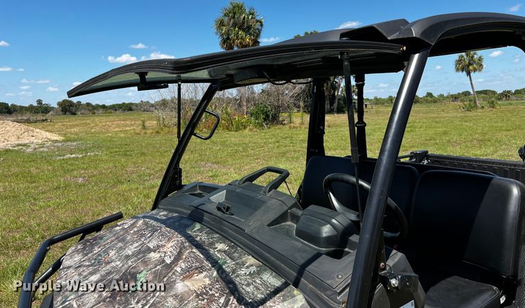 image for item MF9886 2022 John Deere Gator  utility vehicle