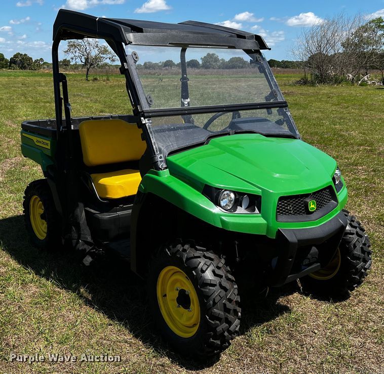image for item MF9887 2022 John Deere XUV560E  utility vehicle