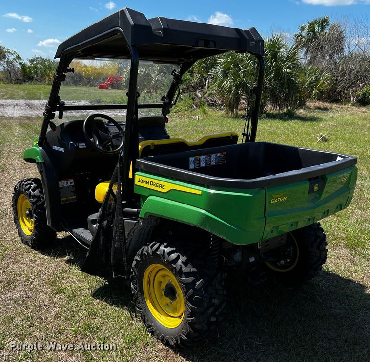 image for item MF9887 2022 John Deere XUV560E  utility vehicle