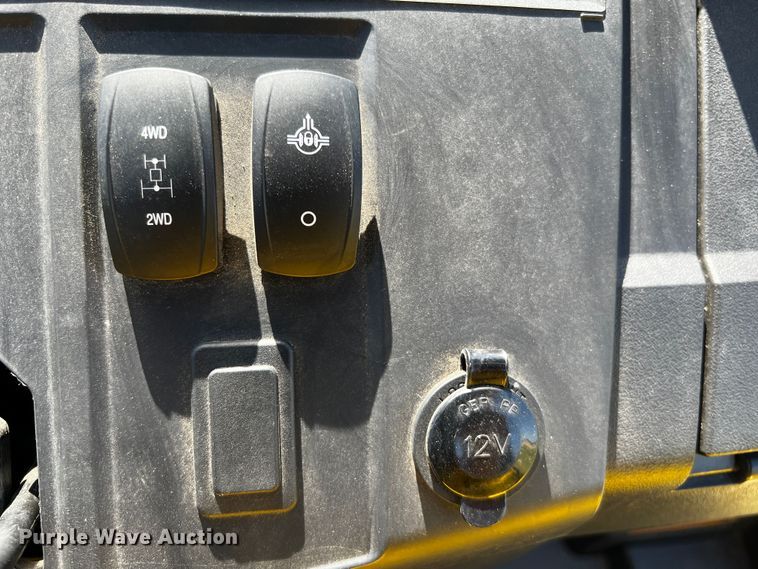 image for item MF9887 2022 John Deere XUV560E  utility vehicle