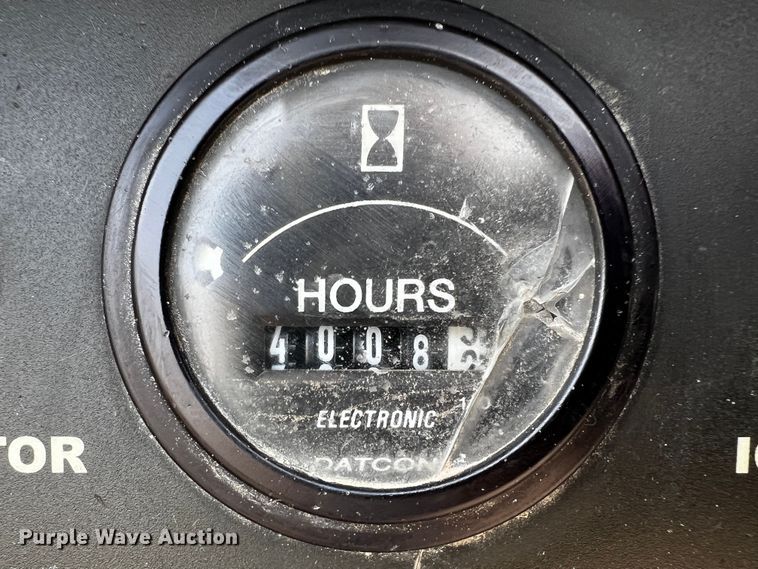 image for item MF9909 Sullivan D185  air compressor