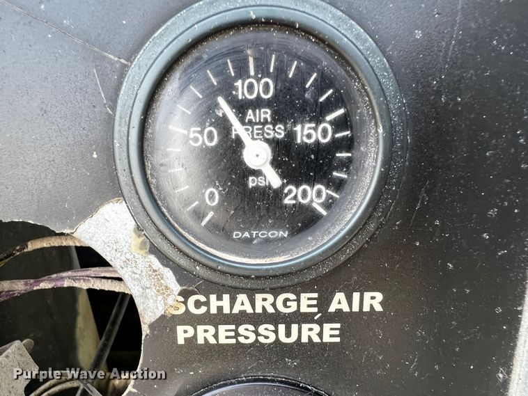 image for item MF9909 Sullivan D185  air compressor