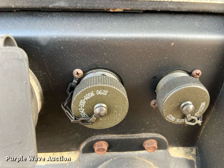 image for item MF9924 Lincoln Electric Ranger 305G  welder/generator