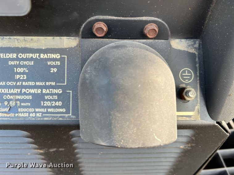 image for item MF9924 Lincoln Electric Ranger 305G  welder/generator