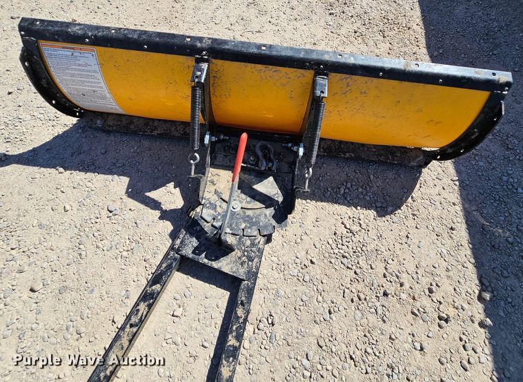 image for item MI9480 2004 Arctic Cat 500  ATV