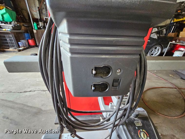 image for item MI9505 Hunter P611  alignment machine