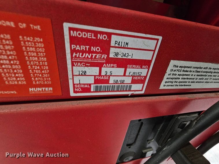 image for item MI9505 Hunter P611  alignment machine