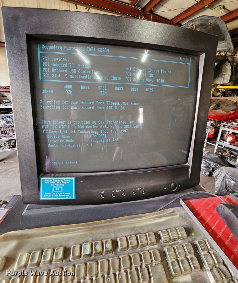 image for item MI9505 Hunter P611  alignment machine