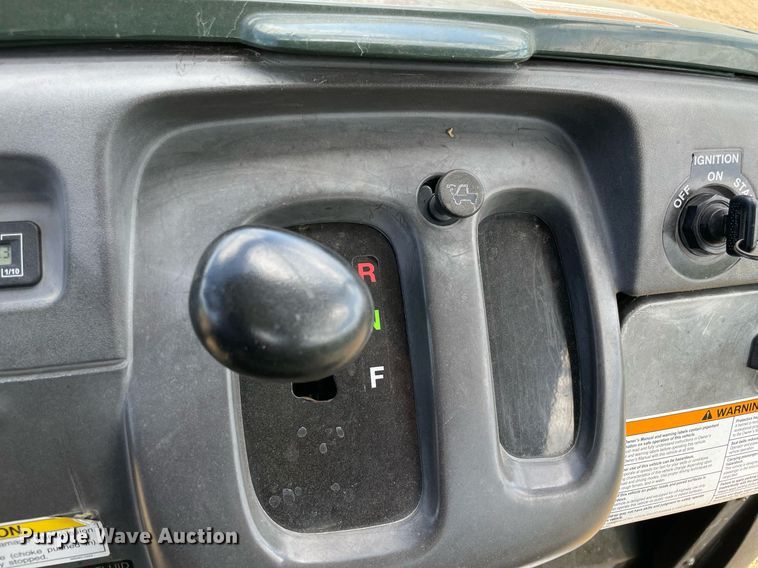 image for item MM9481 2009 Kawasaki Mule 600  utility vehicle