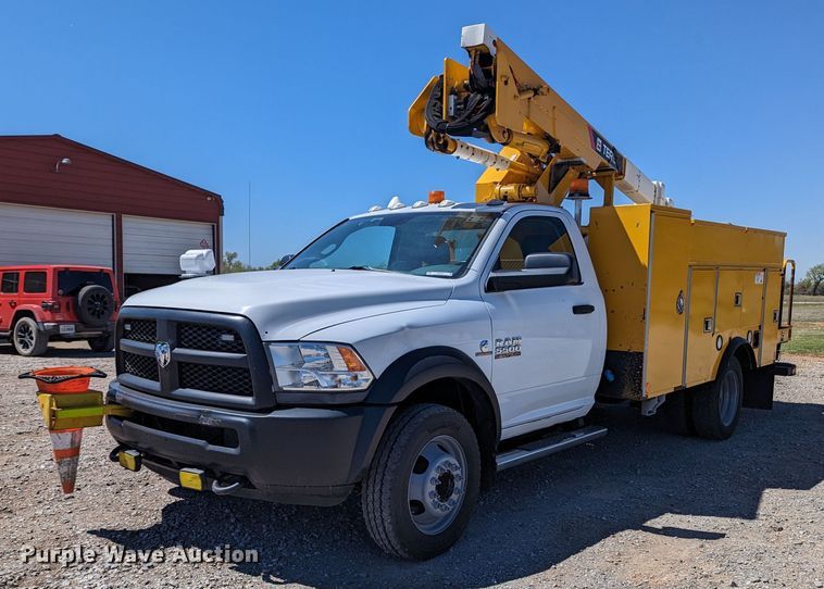 image for item MN9805 2014 Dodge Ram 5500  bucket truck