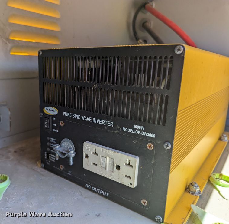 image for item MN9805 2014 Dodge Ram 5500  bucket truck