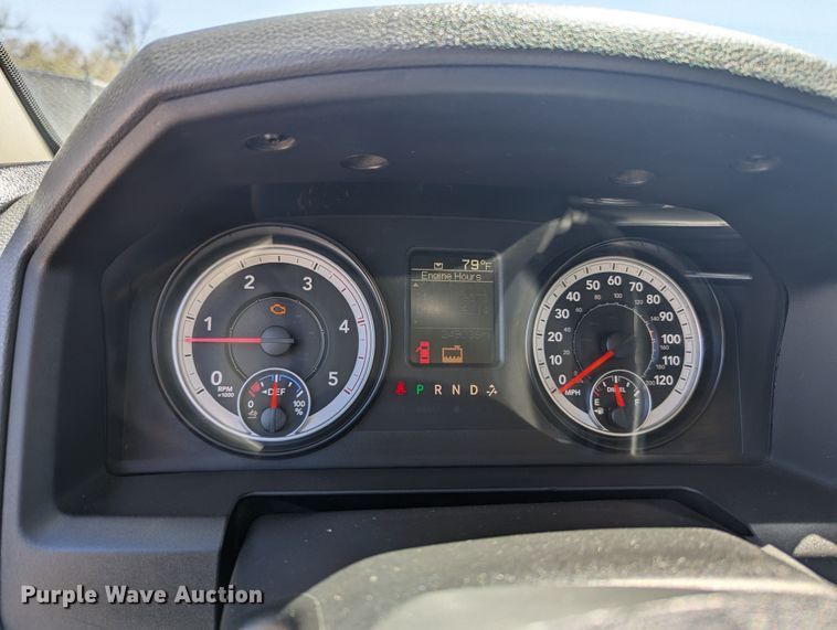 image for item MN9805 2014 Dodge Ram 5500  bucket truck