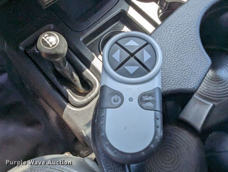 image for item MN9805 2014 Dodge Ram 5500  bucket truck