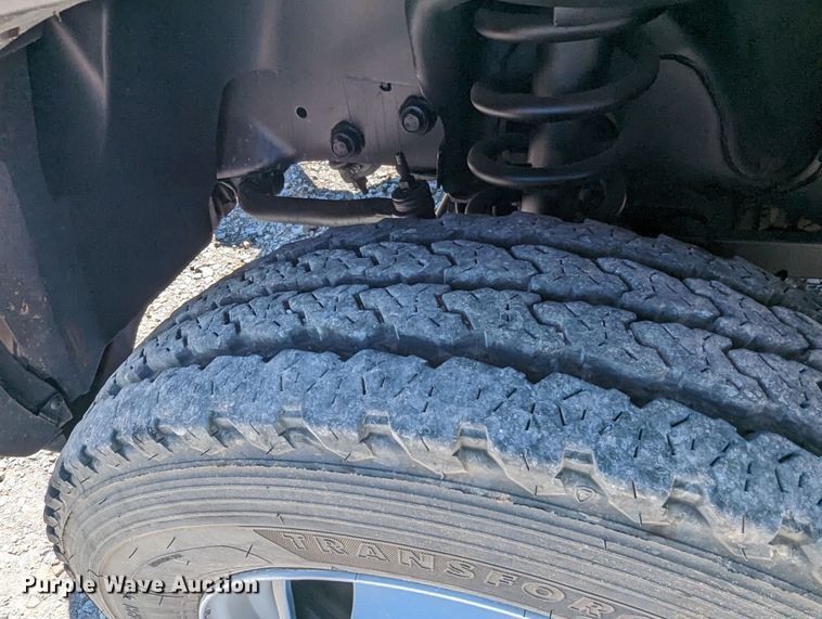 image for item MN9805 2014 Dodge Ram 5500  bucket truck