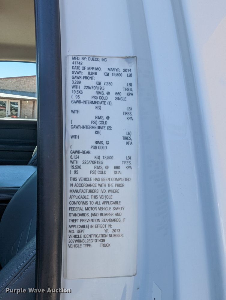 image for item MN9805 2014 Dodge Ram 5500  bucket truck