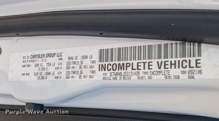 image for item MN9805 2014 Dodge Ram 5500  bucket truck