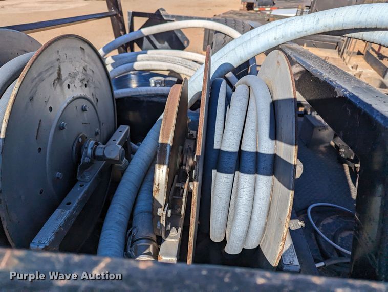 image for item MN9842 Flatbed