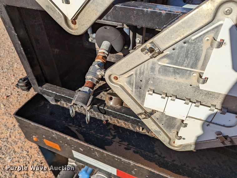 image for item MN9842 Flatbed