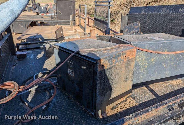 image for item MN9842 Flatbed