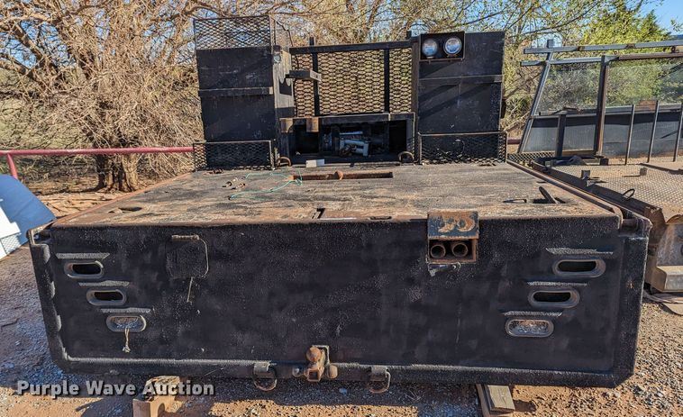 image for item MN9843 Winch bed