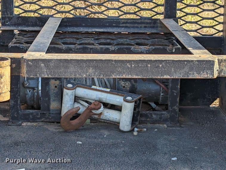 image for item MN9843 Winch bed