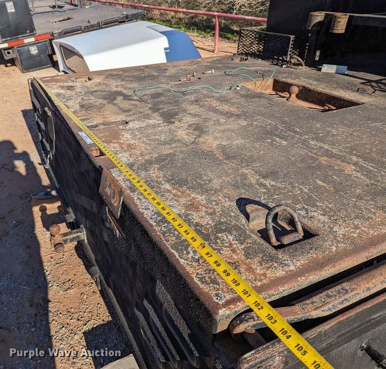 image for item MN9843 Winch bed