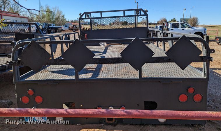 image for item MN9844 Flatbed