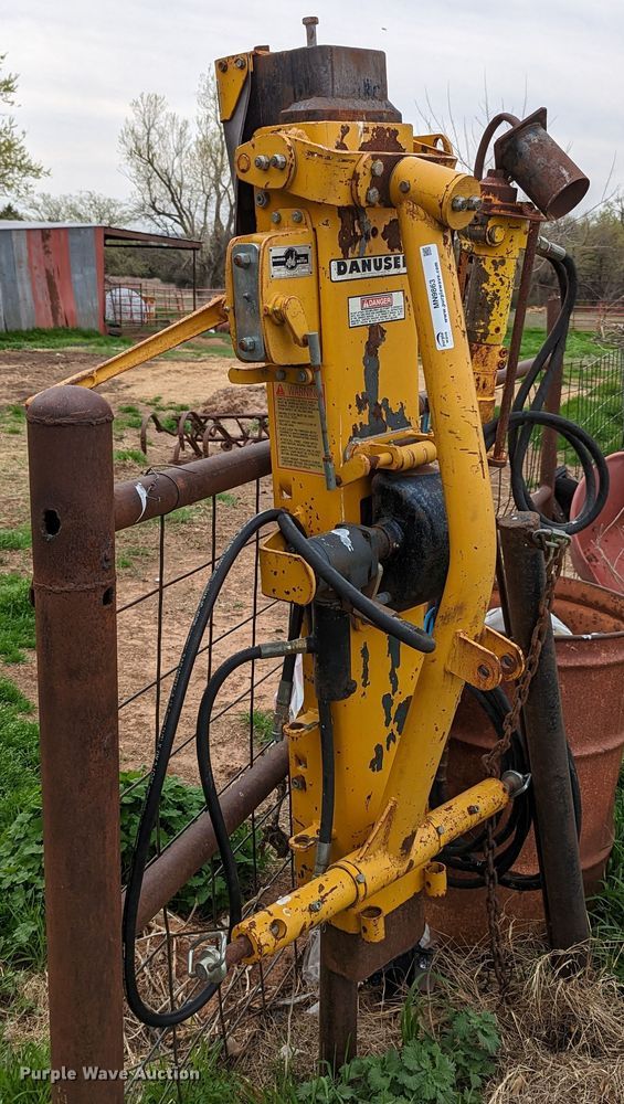 image for item MN9863 Danuser BMD-H  post driver