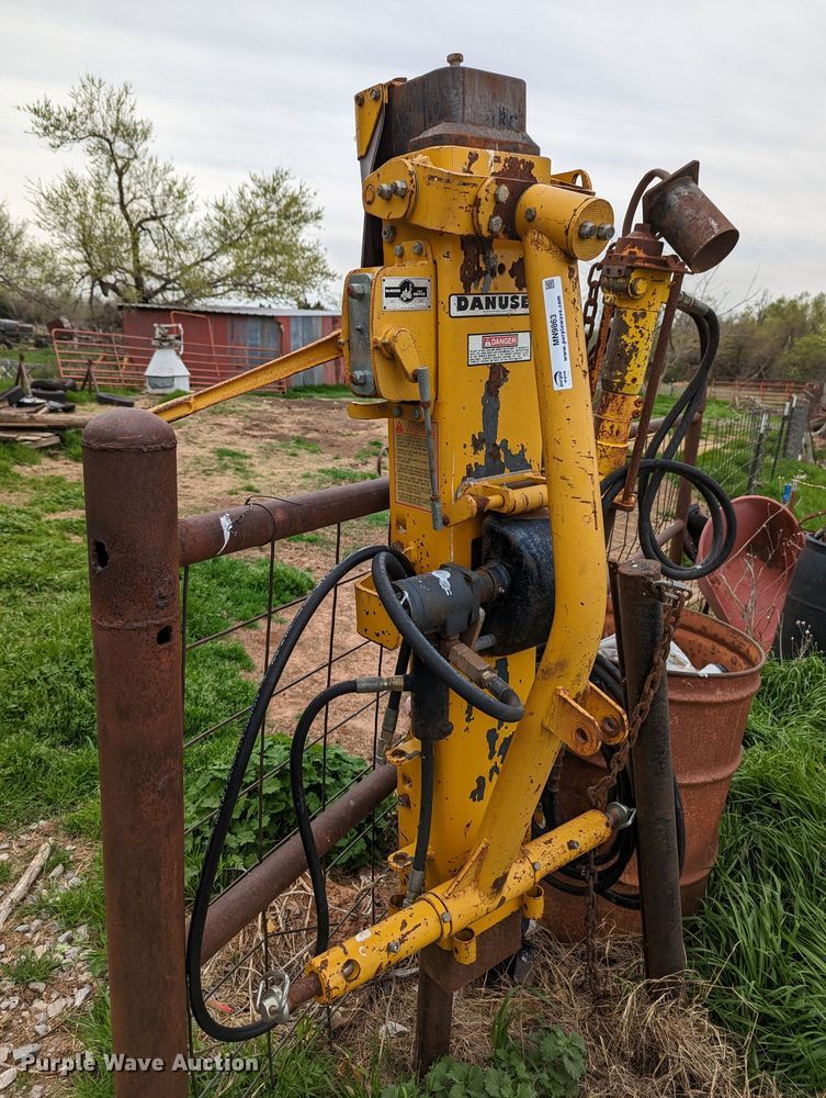 image for item MN9863 Danuser BMD-H  post driver