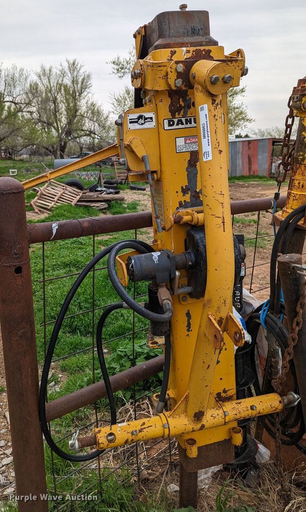 image for item MN9863 Danuser BMD-H  post driver