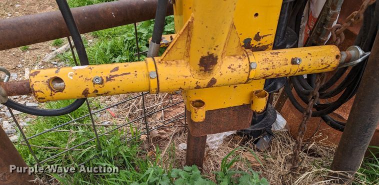 image for item MN9863 Danuser BMD-H  post driver