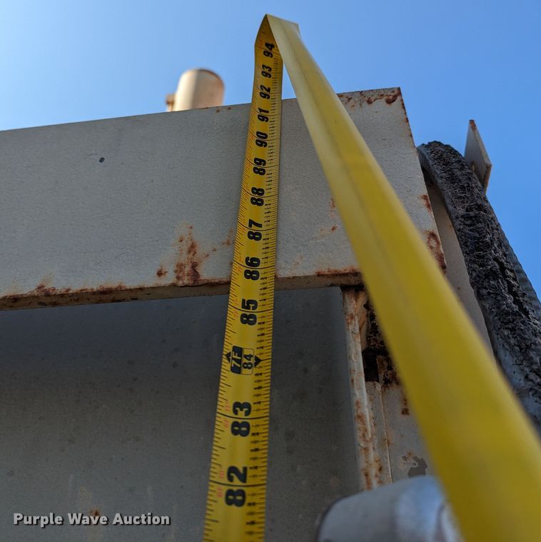 image for item MN9873 General Hydraulics 315-43-13  cardboard baler