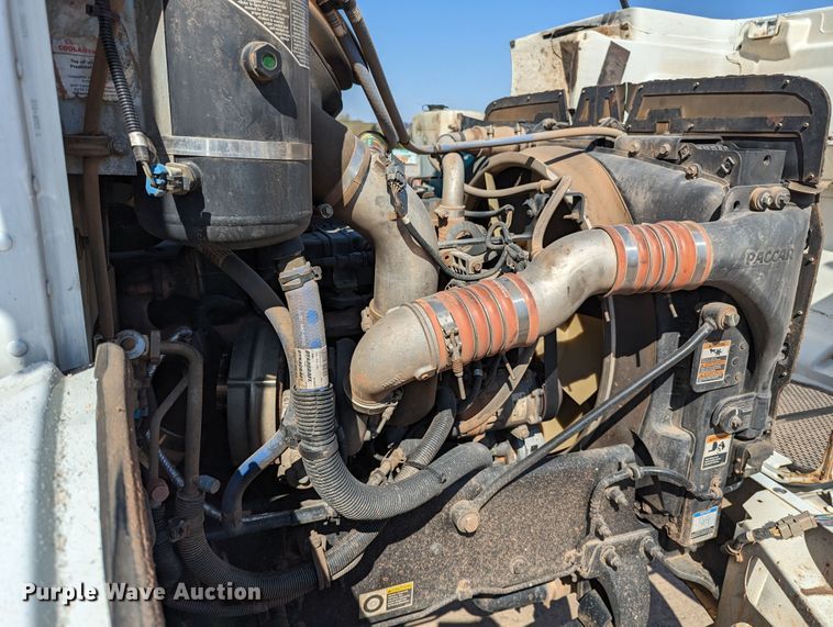 image for item MN9874 2014 Peterbilt 330  dump flatbed truck