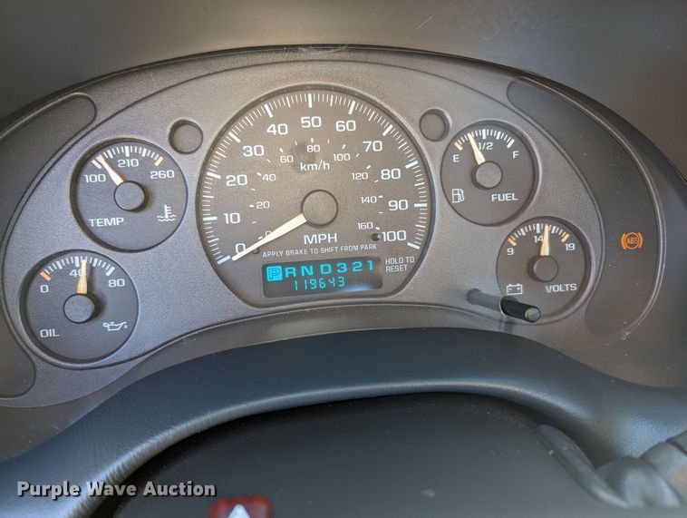 image for item MN9889 2003 GMC Sonoma  Ext. Cab pickup truck