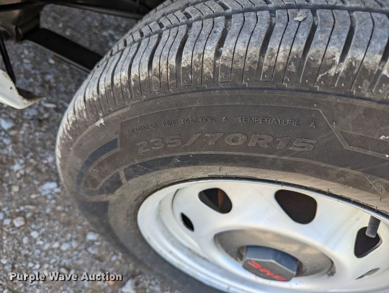 image for item MN9889 2003 GMC Sonoma  Ext. Cab pickup truck