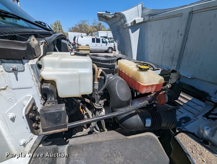 image for item MN9890 2000 Chevrolet C6500  crane truck