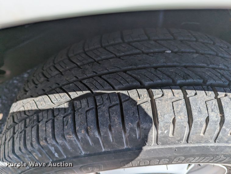 image for item MN9892 2003 GMC Sonoma  Ext. Cab pickup truck