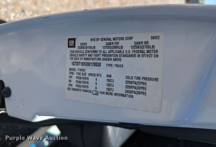 image for item MN9892 2003 GMC Sonoma  Ext. Cab pickup truck