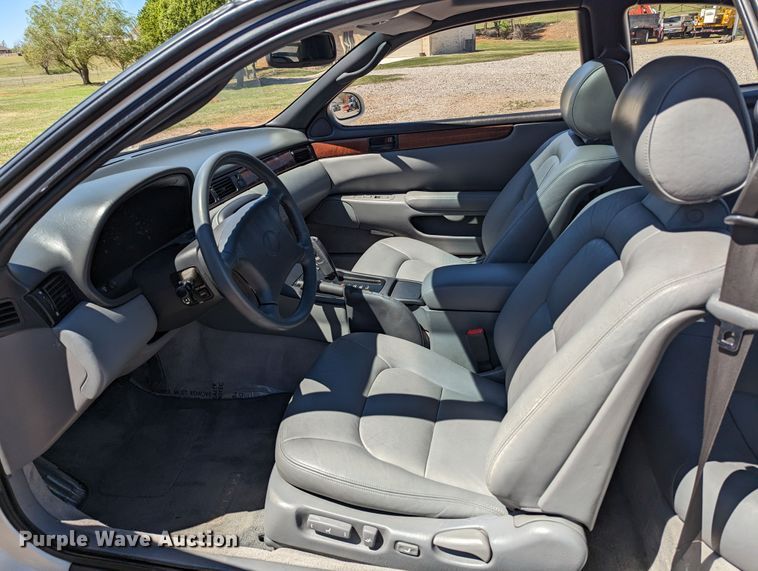 image for item MN9894 1992 Lexus SC400