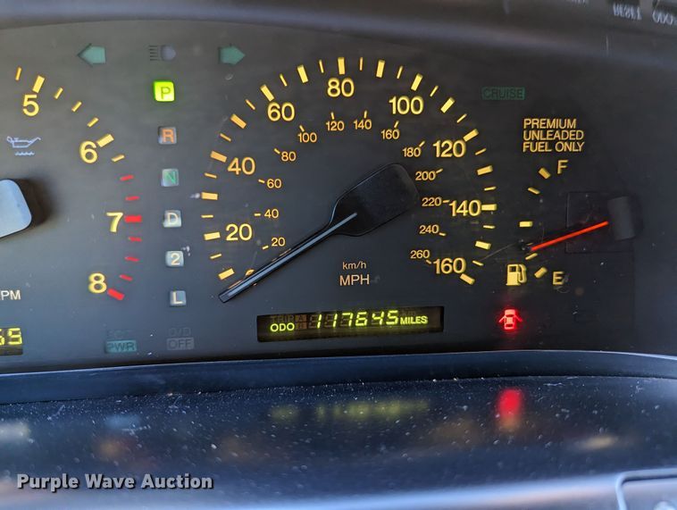 image for item MN9894 1992 Lexus SC400