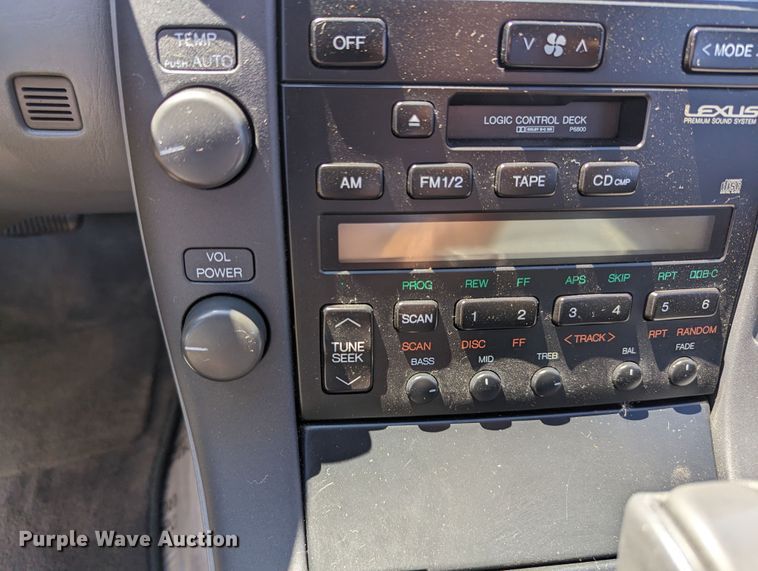 image for item MN9894 1992 Lexus SC400