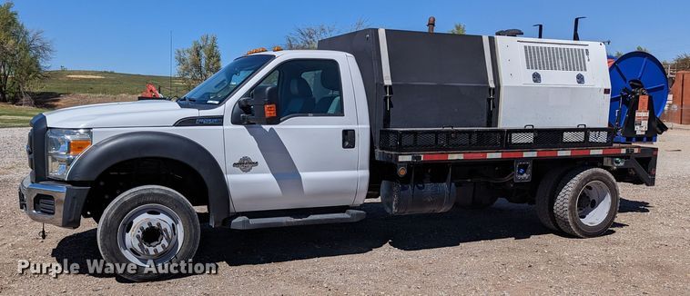 image for item MN9895 2016 Ford F550  sewer jetter truck