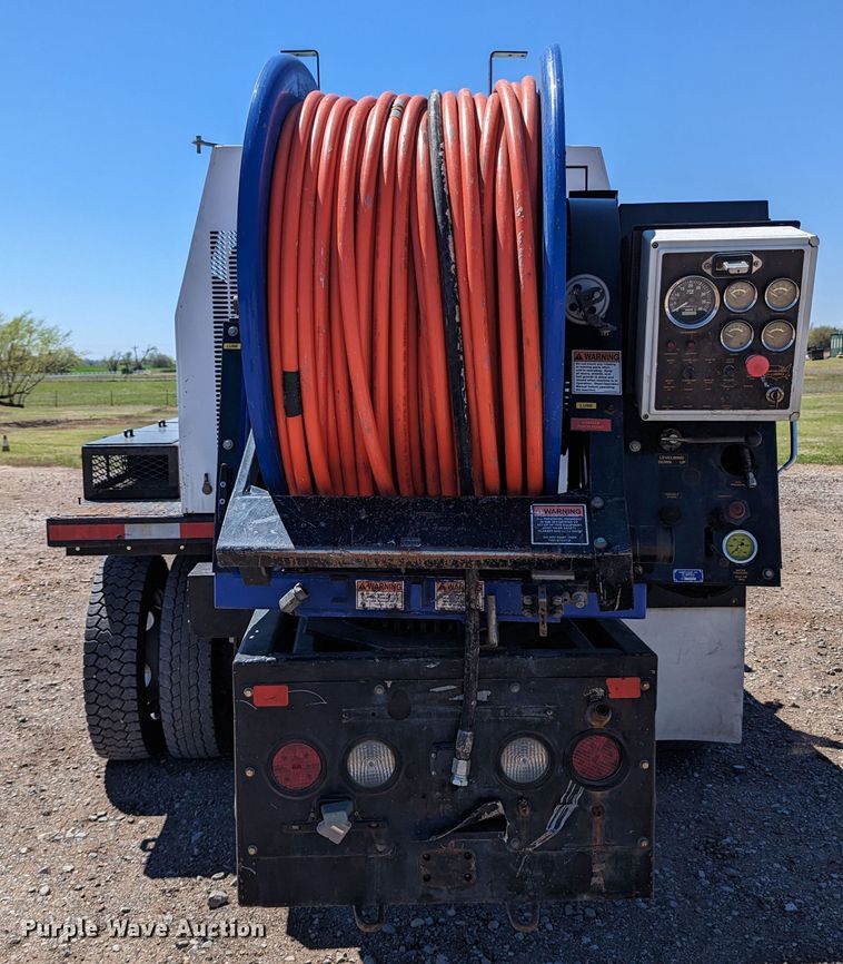 image for item MN9895 2016 Ford F550  sewer jetter truck