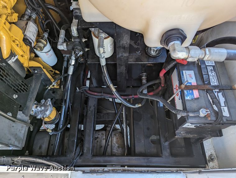 image for item MN9895 2016 Ford F550  sewer jetter truck