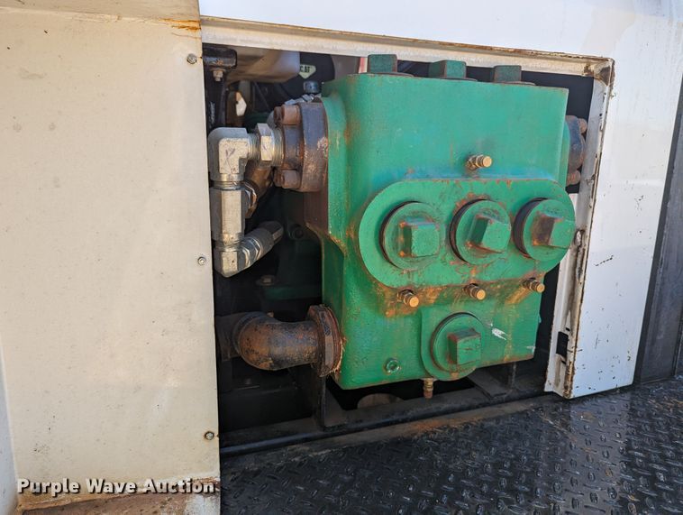 image for item MN9895 2016 Ford F550  sewer jetter truck