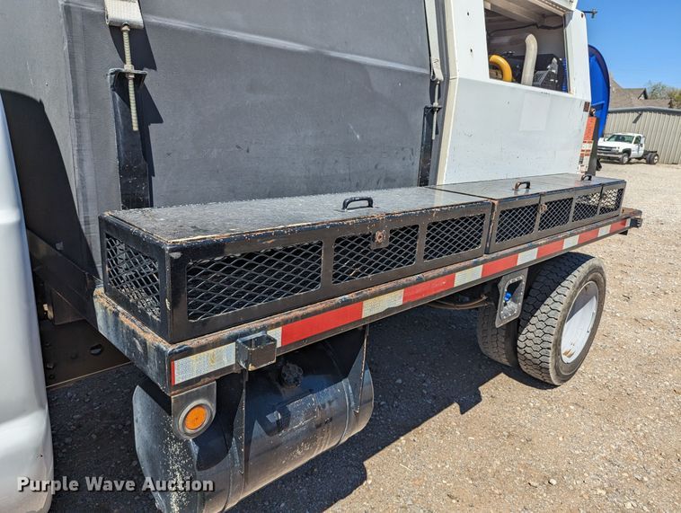 image for item MN9895 2016 Ford F550  sewer jetter truck