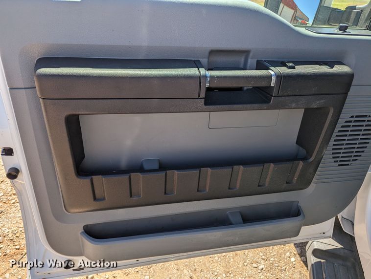 image for item MN9895 2016 Ford F550  sewer jetter truck