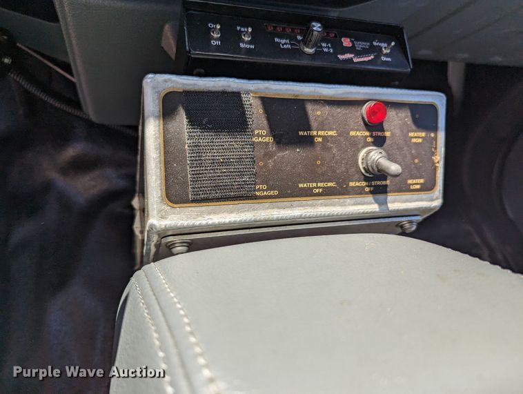 image for item MN9895 2016 Ford F550  sewer jetter truck